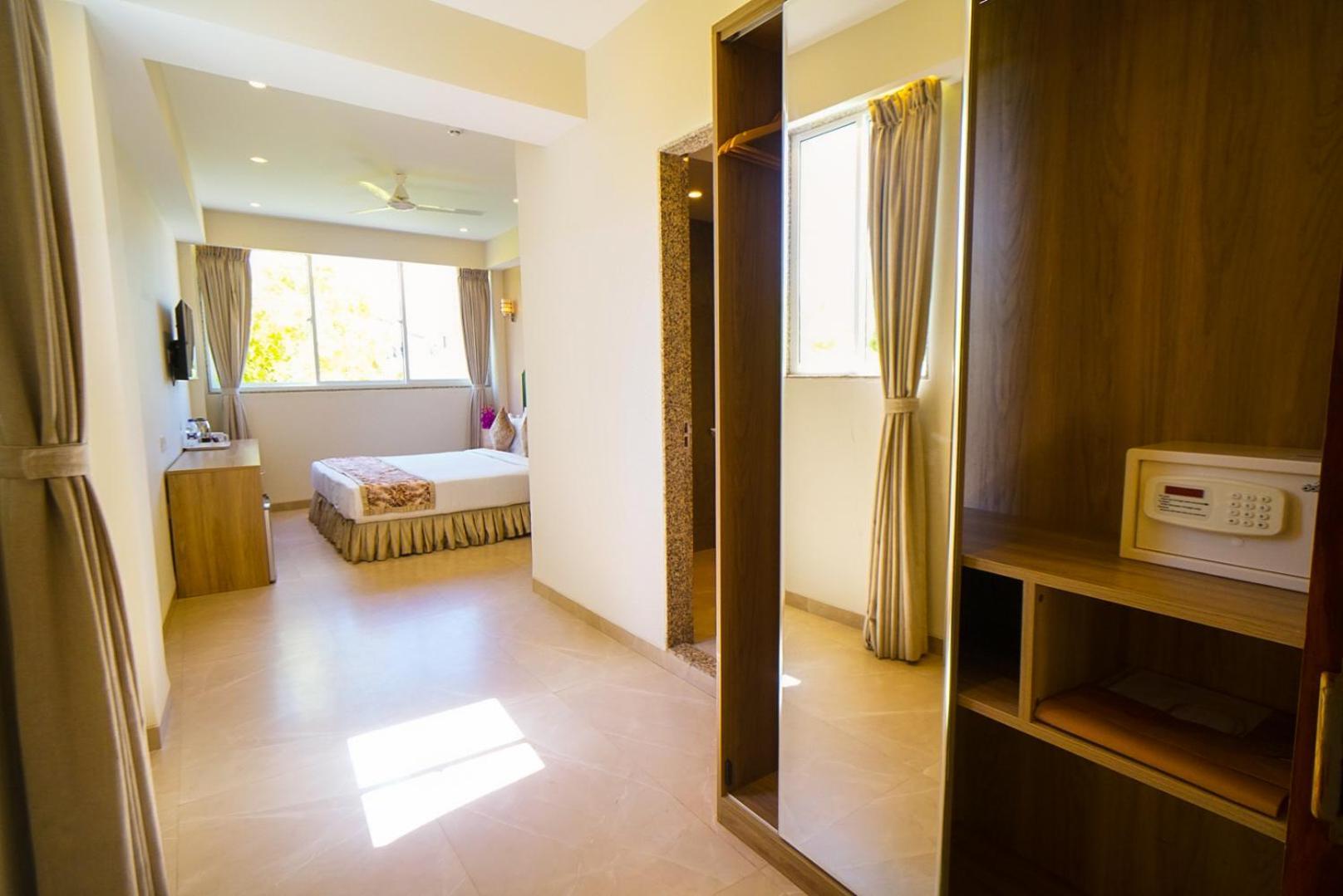 King Room