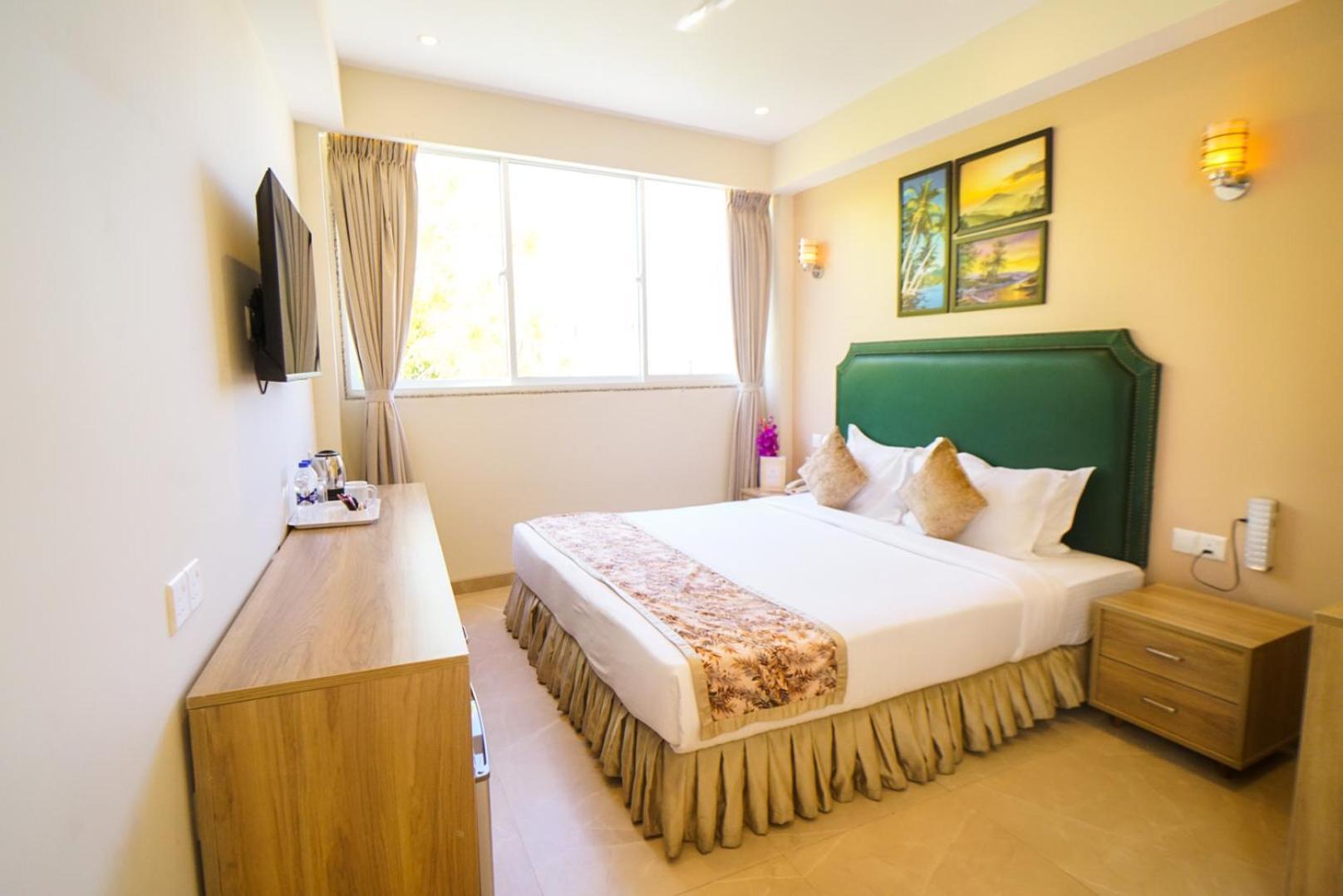 King Room